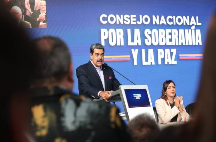 Presidente Maduro celebra llegada de 14.947 migrantes y denuncia secuestro y xenofobia en EE.UU.