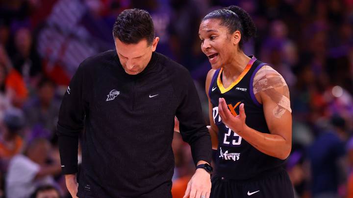 Mercury coach Nate Tibbetts has no Alyssa Thomas update after Game 1 loss