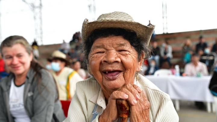 Cómo inscribirse en el Pilar Solidario y recibir $230.000: paso a paso y link de registro