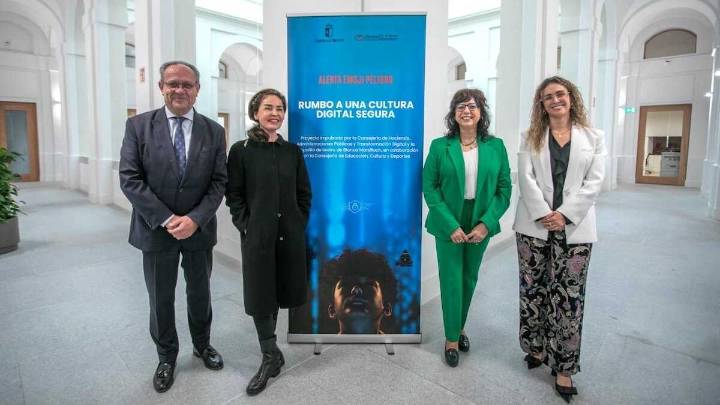 1.200 escolares de la CLM reflexionarán sobre redes sociales a través del teatro