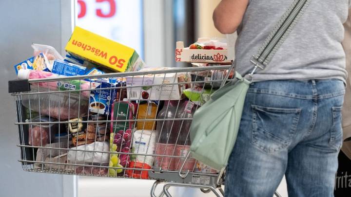 Restaurants offering free food in MN during SNAP benefit lapse: List