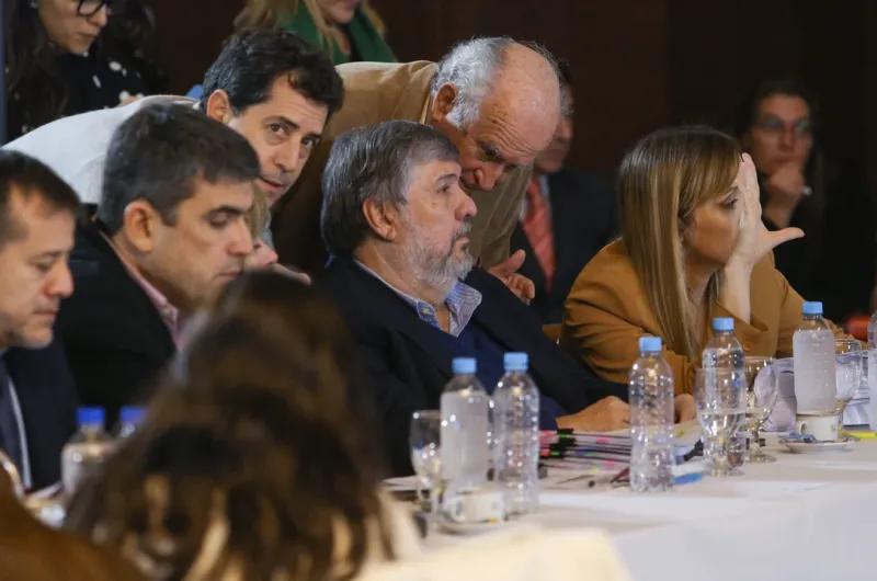 El kirchnerismo fracasó en su intento por interpelar a Karina Milei en el Senado