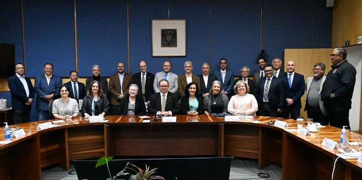 Instala rector de la UNAM comité para gobernanza del cómputo