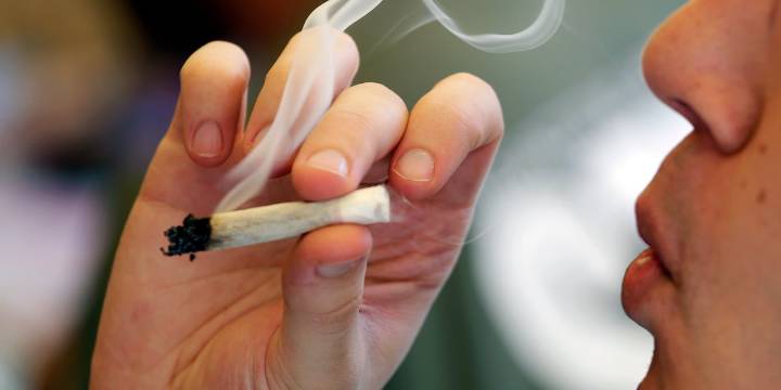 Lynchburg councilwoman calls for stronger laws to protect kids from secondhand marijuana smoke