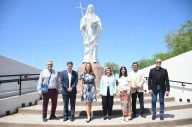 Norma Fuentes visitó el Parque Mama Antula junto a las escritoras Nunzia Locatelli y Cintia Suárez
