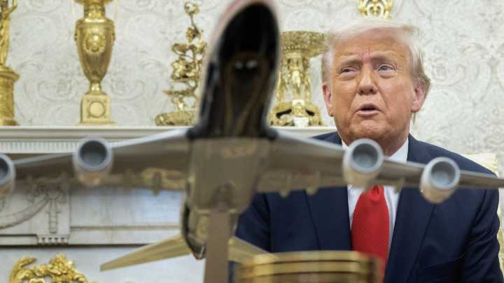 Trump anuncia que viajará a China a principios del 2026