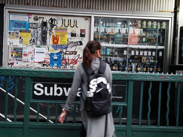 Cambio drástico en el metro de Nueva York: cómo viajar con el sistema OMNY, que reemplazará a la icónica Metrocard