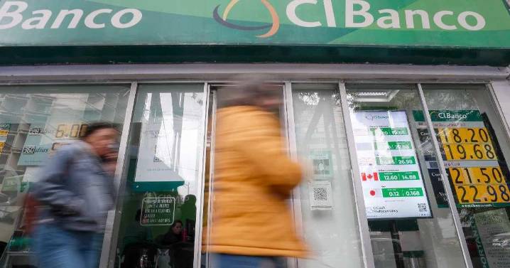 Revocan licencia y liquidan a CIBanco, acusado de lavado de dinero por EU