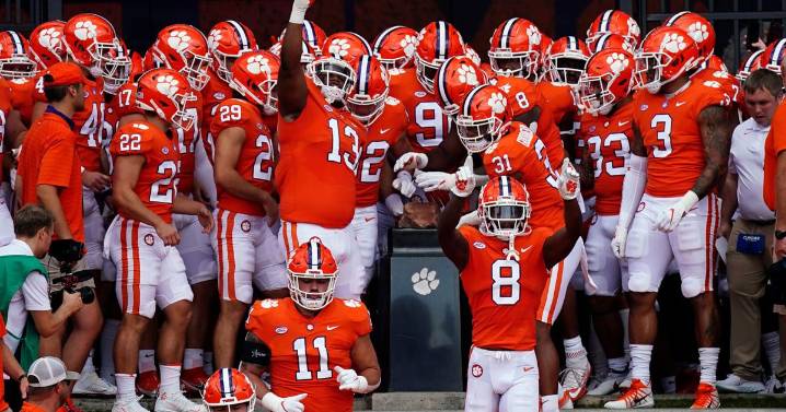 Clemson's Howard's Rock, 'Play Like a Champion Today' signs among beloved totems in college football