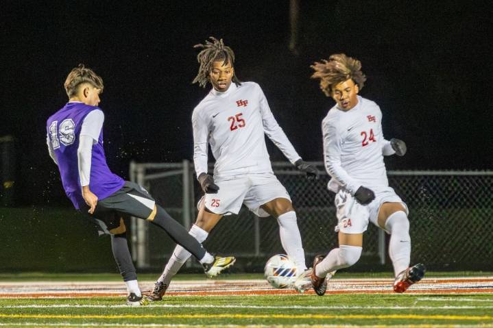 Soccer: Joshua Grant rallies H-F past Thornton in regional