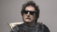 Así está hoy Josi, la hermana desconocida y gran escudera de Charly García