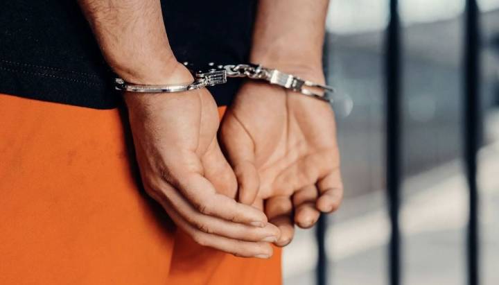 Malasia: detienen a cuatro jóvenes acusados de violación grupal contra estudiante en colegio