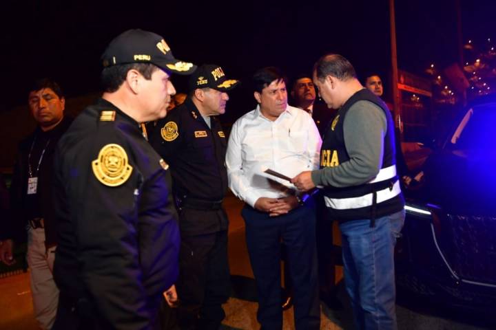 Ministro del Interior destaca golpe a mafia de extorsionadores en Huaycán
