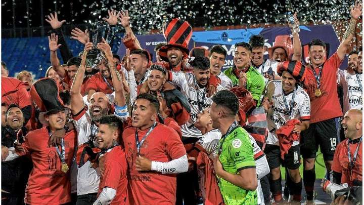 Patronato celebra tres años de su histórico título en la Copa Argentina