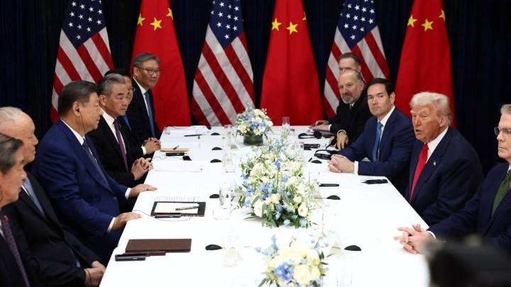 China's development aligns with vision to make America great again: Xi to Trump