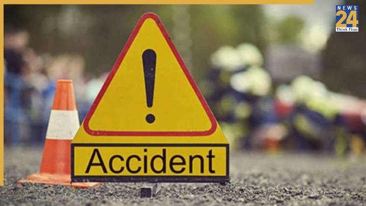 Gujarat: Four women killed on spot after dumper hits car in surendranagar