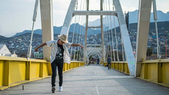 Las ‘dinastías’ sonideras que mantienen viva la cumbia en Monterrey: “Hay una reinvención de Colombia por los regios”