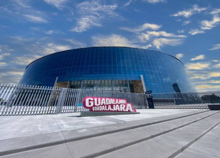 Arena Guadalajara abre sus puertas con concierto de Maroon 5