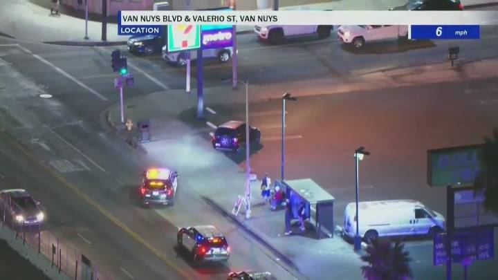 LIVE: Police chase in Van Nuys