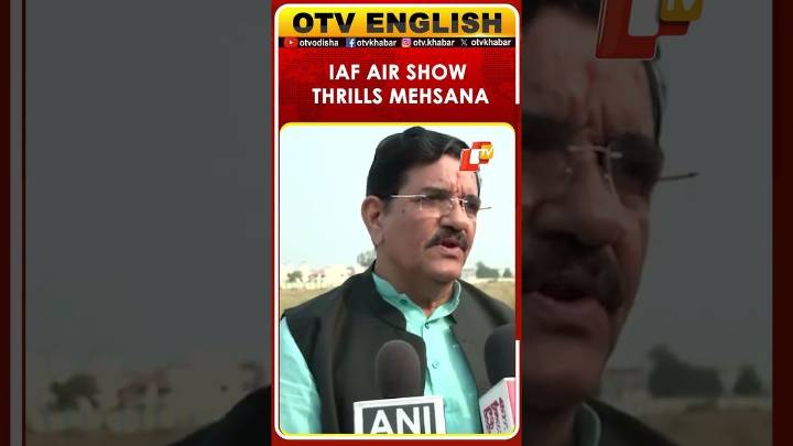Massive Crowd Turns Up For Indian Air Force’s Surya Kiran Air Show In Mehsana