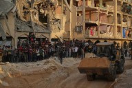 Ataques de Israel y carreteras devastadas frenan ayuda a Gaza