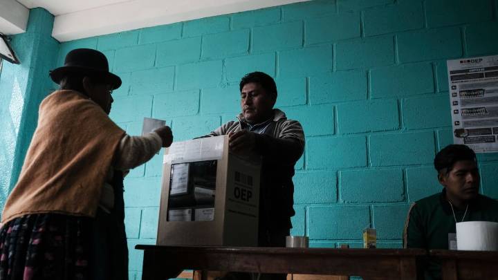 Bolivia vota este domingo en una segunda vuelta decisiva: el país elige el rumbo de una nueva era política
