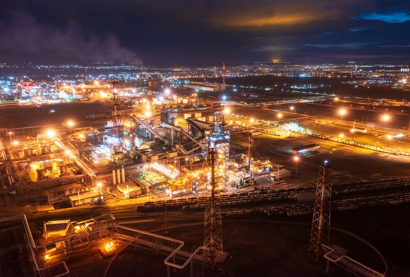 Trump sanctions Russian oil majors, prompting oil price rise and India jitters