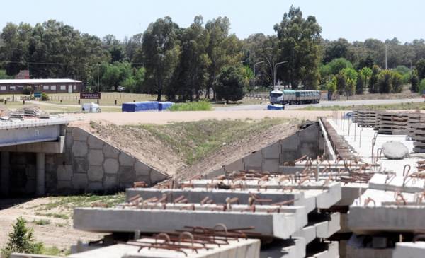 Presentaron un proyecto para que Nación incluya a la autopista Paso Urbano en el Presupuesto 2026