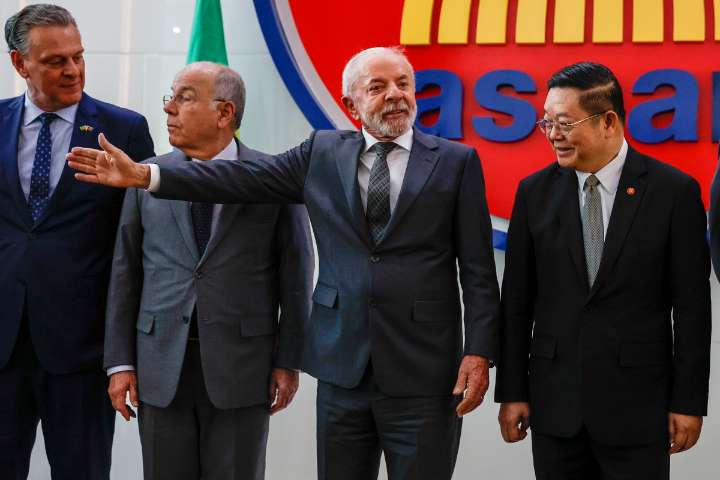 Lula propone lucha contra el narcotráfico