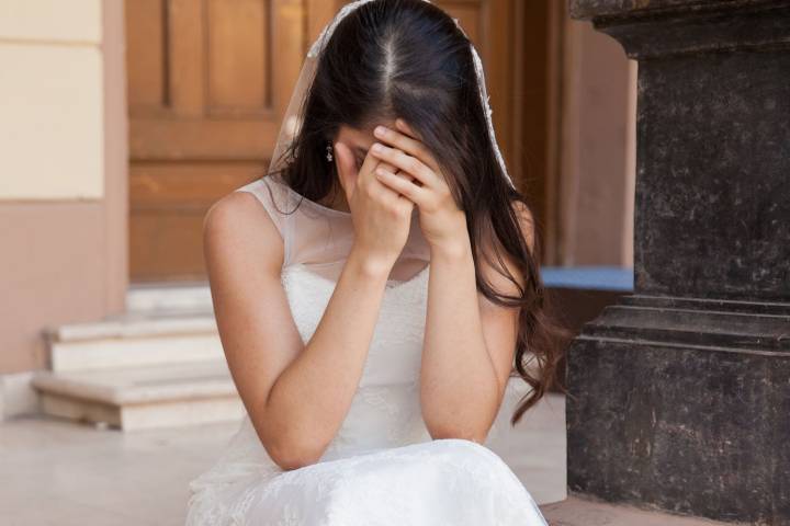 Woman Wants to Call Off Her Wedding After Father