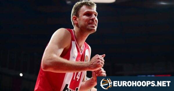 Vezenkov and Milutinov power Olympiacos past Dubai