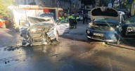 Cuatro agentes de la Policía resultan heridos tras colisionar un vehículo de la Nacional y otro Municipal