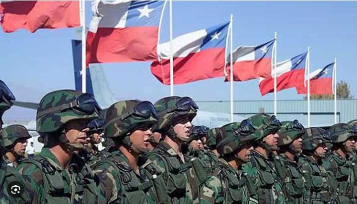 Ejército chileno no llegaría a fin de año por falta de presupuesto