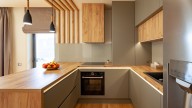 Can A Peninsula Instead Of An Island Save You Money On A Kitchen Reno?