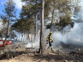 Los bomberos ‘antorcheros’ superan los límites de seguridad de exposición a partículas cancerígenas del humo