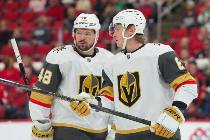 Fast start propels Hurricanes past Islanders to snap skid - The Rink Live | Coverage of youth, junior, high school and college hockey