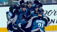 Sharks score 3 straight to open 1st period, cruise past Devils