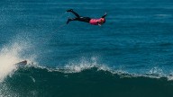 Puntaje perfecto: Mira el insólito salto "estilo Superman" con que surfista brasileño deslumbró en Arica tras la "mejor ola de su vida" Kailani Renno se llevó la ovación.