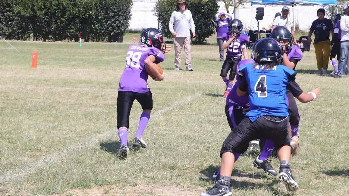 Cuervos firmaron emocionante encuentro