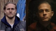 Así fue la espeluznante transformación de Charlie Hunnam para dar vida a Ed Gein en 'Mounstro' de Netflix: ‘El primer paso fue perder 14 kilos’