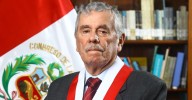 Fernando Rospigliosi asume como presidente del Congreso tras designación de José Jerí como jefe de Estado