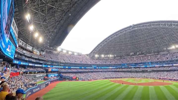 Rogers Centre roof still a showstopper after nearly 40 years