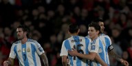 En busca de minutos para el Mundial: el futbolista de la Selección que podría pasar al Manchester City de Guardiola