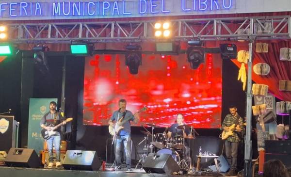 Vuelve la actividad al teatro del muelle con el ciclo “nuestros músicos”