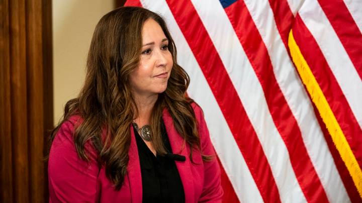 Grijalva thanks Mo Brooks for fiery op-ed blasting Johnson over delays