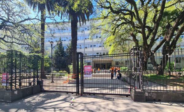 VIDEO. Sigue la protesta universitaria por el financiamiento y los salarios