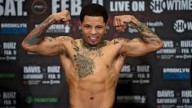El campeón mundial de boxeo Gervonta Davis, acusado de agresión y secuestro a una semana de su pelea contra el influencer Jake Paul