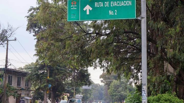 Morelos destina 100 mdp a mejorar rutas de evacuación del Popocatépetl
