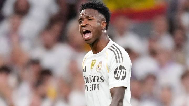 Transfer rumors, news: Vinícius Júnior eyes Real Madrid exit