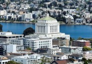 Oakland mom, teen daughter arrested in rubber mallet attack at downtown cafe